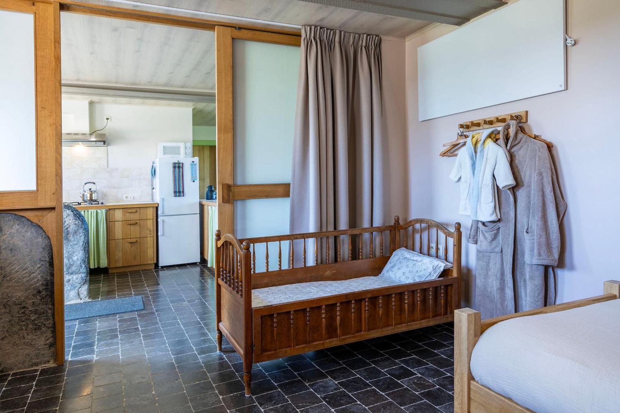 Holiday Home 'T Hof Der Witte Damen Veurne Room photo