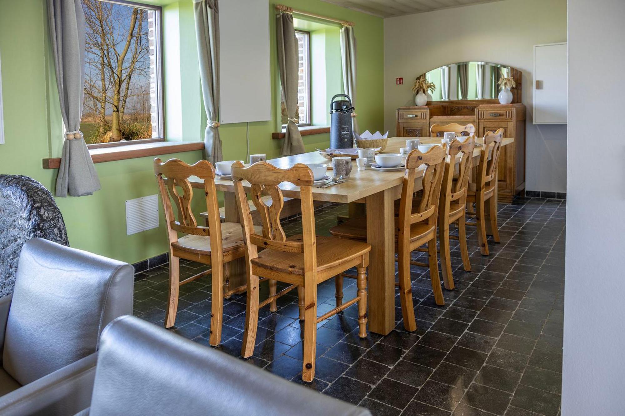 Holiday Home 'T Hof Der Witte Damen Veurne Room photo